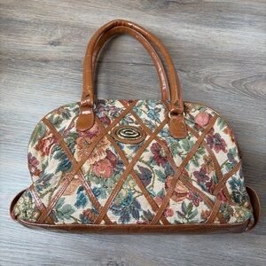 Floral Tapestry Shoulder Bag